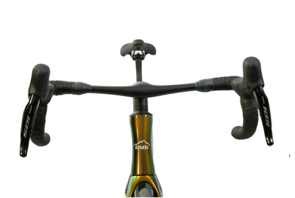 RINOS Vollcarbon Rennrad 700C Shimano 105 Di2 R7150 24 Gang Odin 6.1