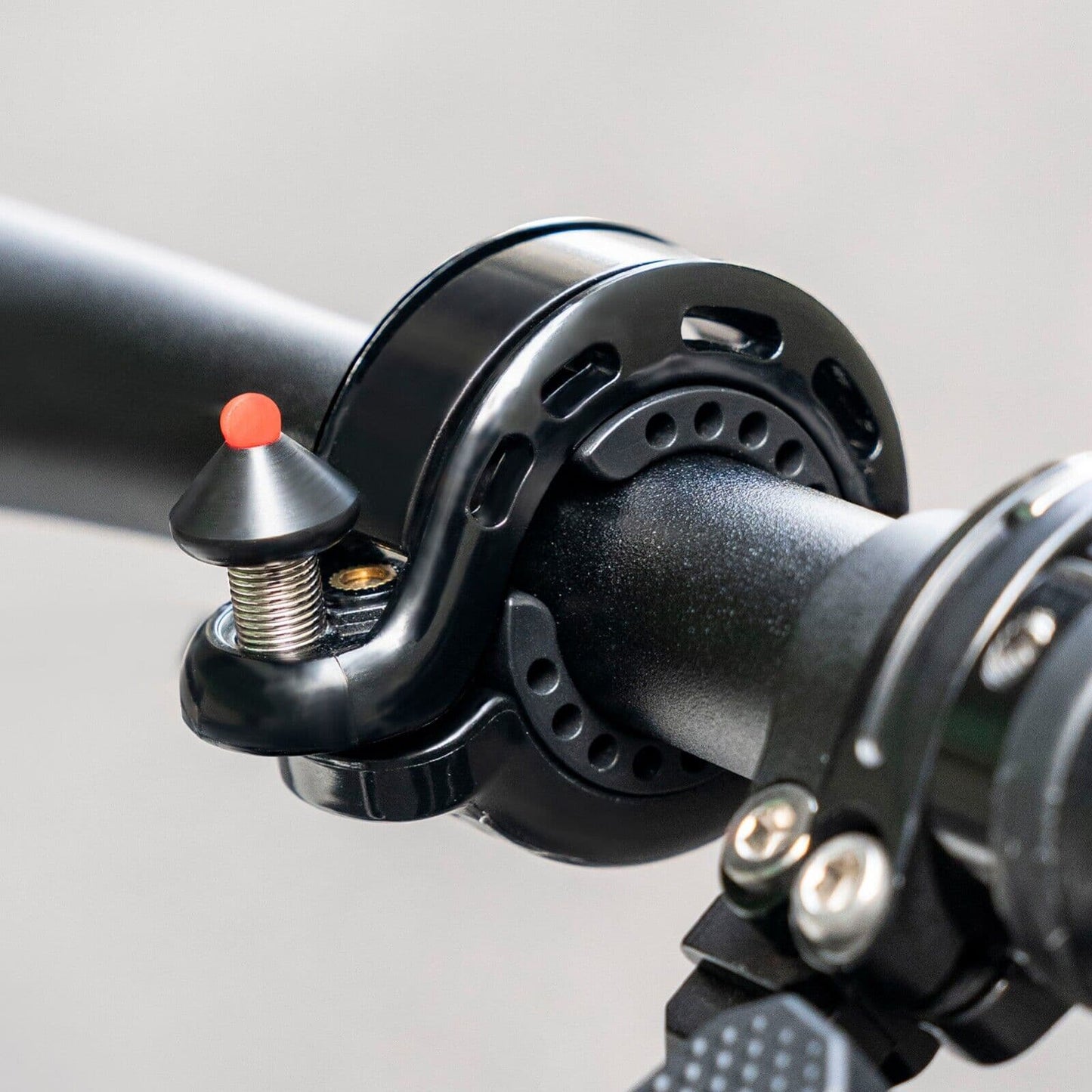 100dB Versteckte Fahrradklingel Regenfest und Rostfrei ROCKBROS