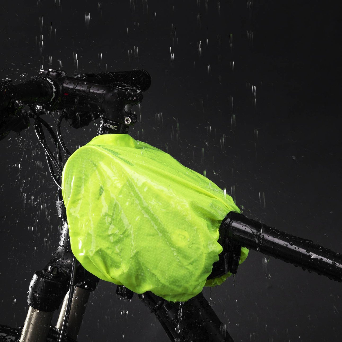 Fahrrad Rahmentasche mit 360° drehbare Handyhalter 1,5 L BK ROCKBROS